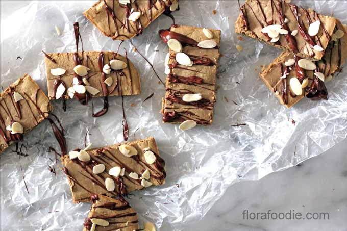 Homemade Almond Protein Bars